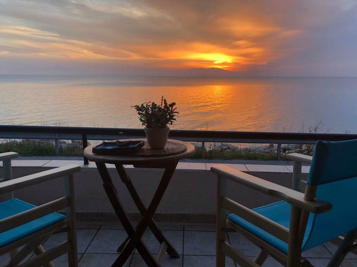 Superior, Comfortable Seaside With Amazing View * Siviri