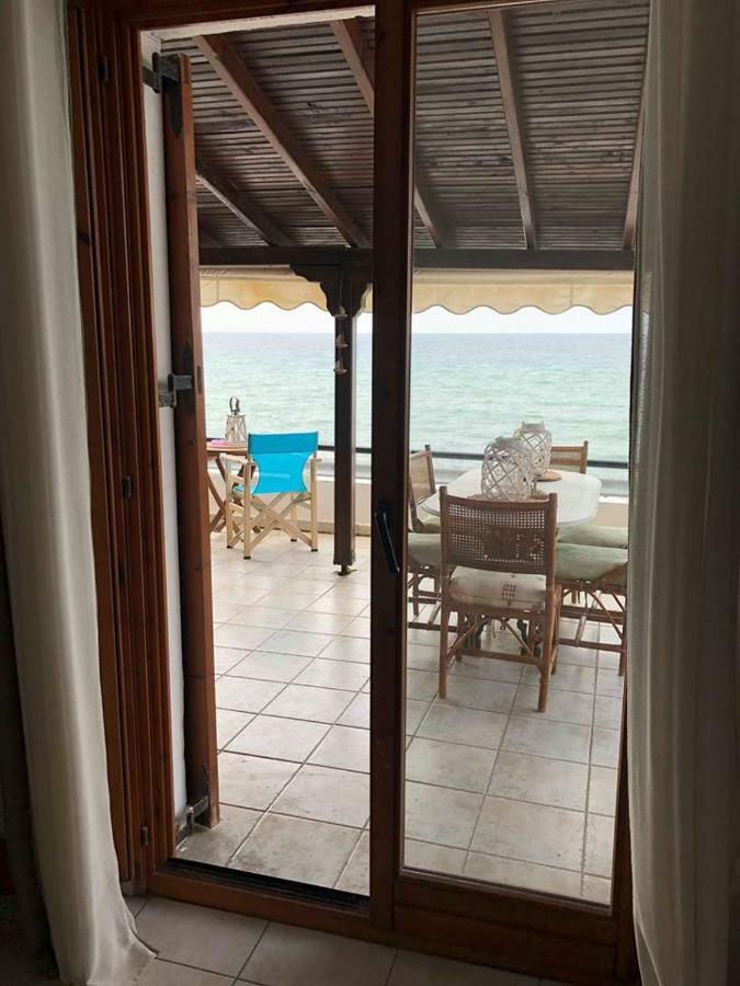 Superior, Comfortable Seaside With Amazing View * Siviri